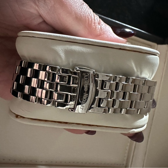 Brand new w box & papers Armand Nicolet Chronograph 9428A-AN-M9420 Stainless - Picture 2 of 11